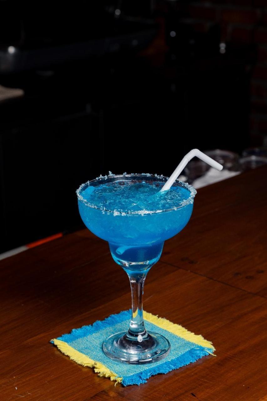 Blue Elephant Boutique Hotel 니곰보 외부 사진