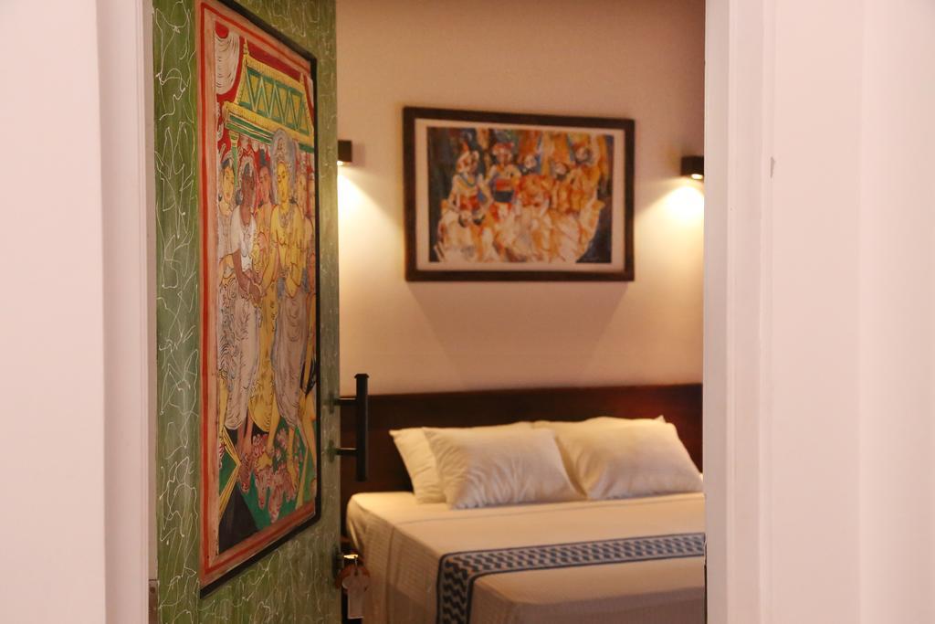 Blue Elephant Boutique Hotel 니곰보 외부 사진