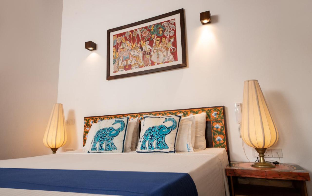 Blue Elephant Boutique Hotel 니곰보 외부 사진