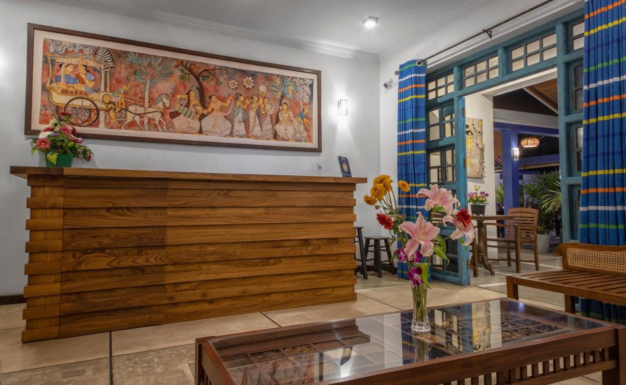 Blue Elephant Boutique Hotel 니곰보 외부 사진